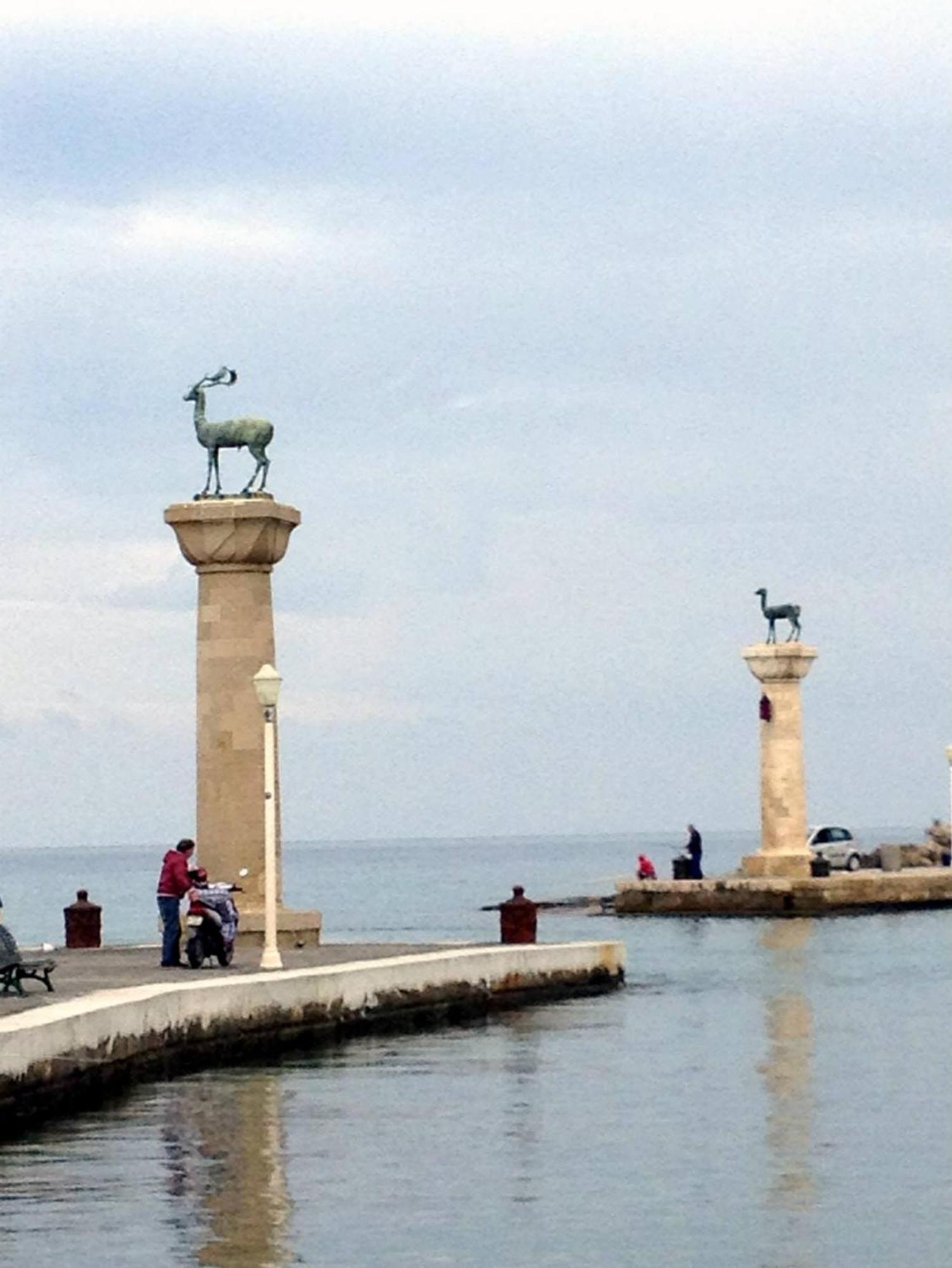 "Tete A Tete" Lux Apart In The Most Beautiful Street Of Town Rhodes City Exterior foto